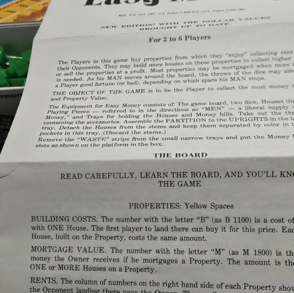 Easy Money Board Game - Colorful Edition - Picture 3 of 9